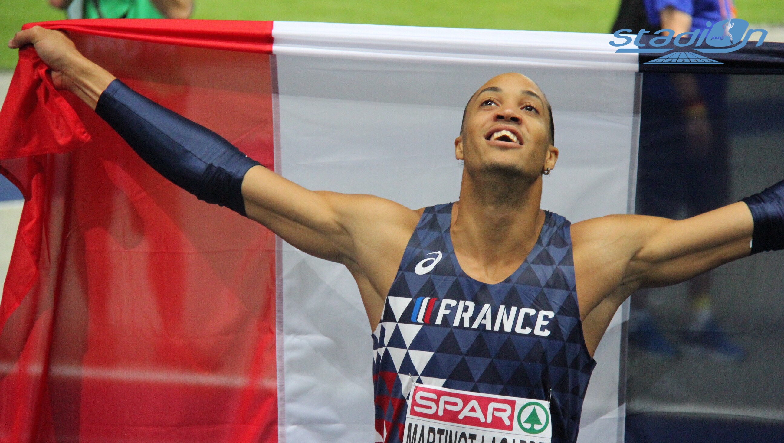 Haie d’honneur pour Pascal Martinot-Lagarde