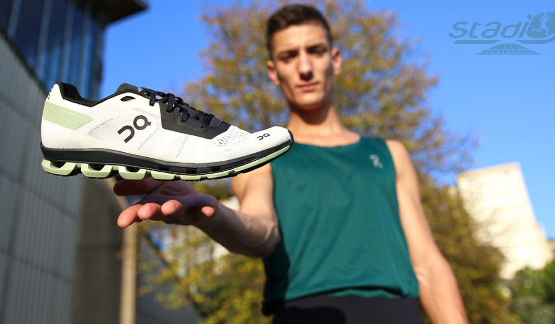 Stadion a shooté la nouvelle Cloudflash de On Running
