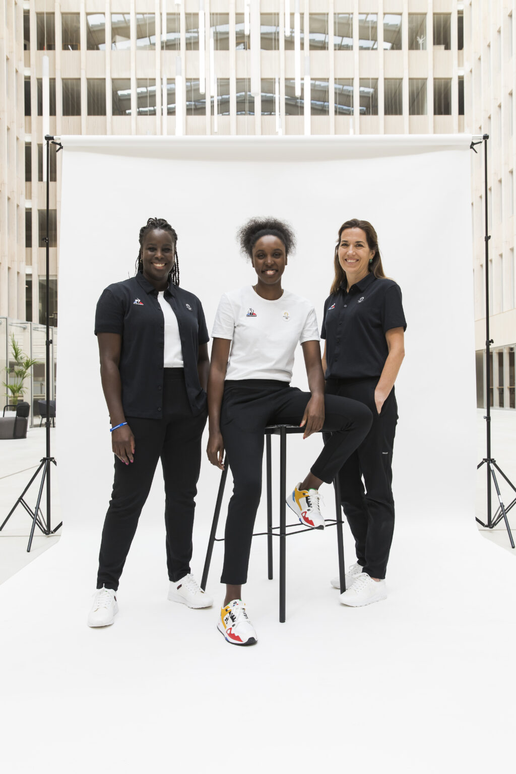 5 PIN'S JEUX Olympiques (JO) Paris 2024 - volontaire en édition limitée. EUR 85,00 - FR