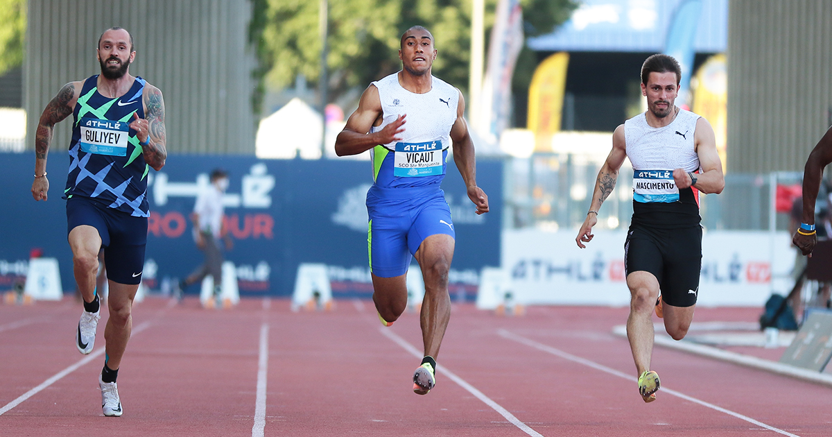 Le champion olympique Marcell Jacobs a réussi sa première compétition de la saison estivale en dominant le 100 m du Meeting de Savone (Italie) en 10"04 (+0,3 m/s).