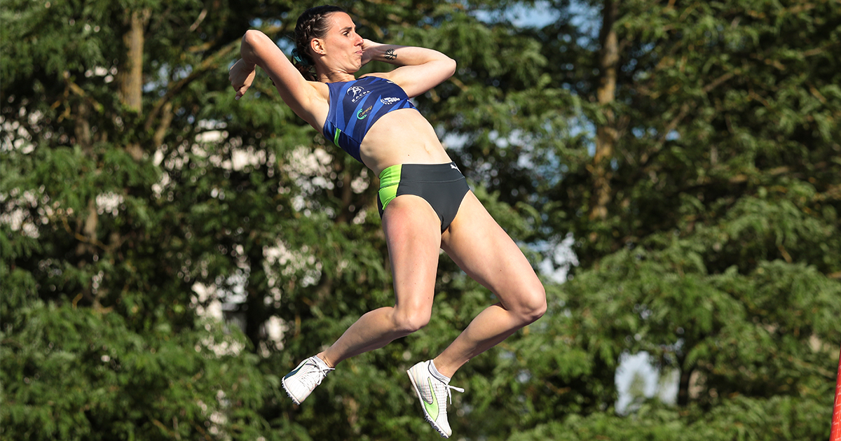 Devant son public au Meeting Elite de Cergy-Pontoise, Ninon Chapelle a effacé une barre à 4,50 m au saut à la perche ce mercredi 8 juin 2022.