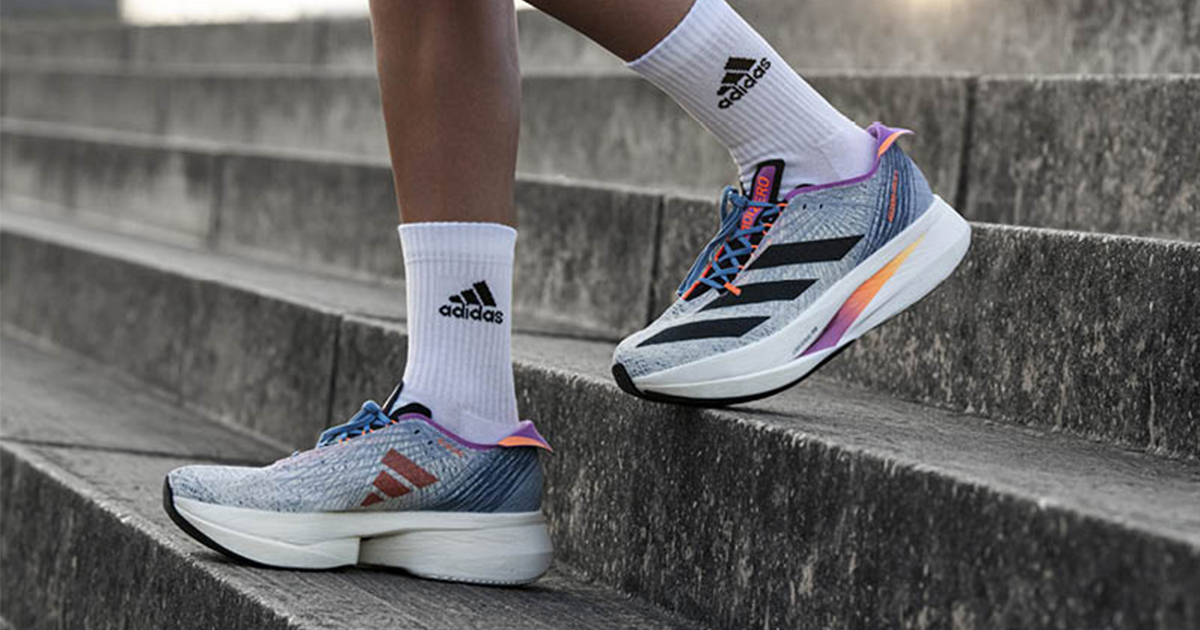 adidas dévoile aujourd'hui sa nouvelle chaussure de running : la ADIZERO Prime x Strung qui bénéficie des dernières innovations de la marque.