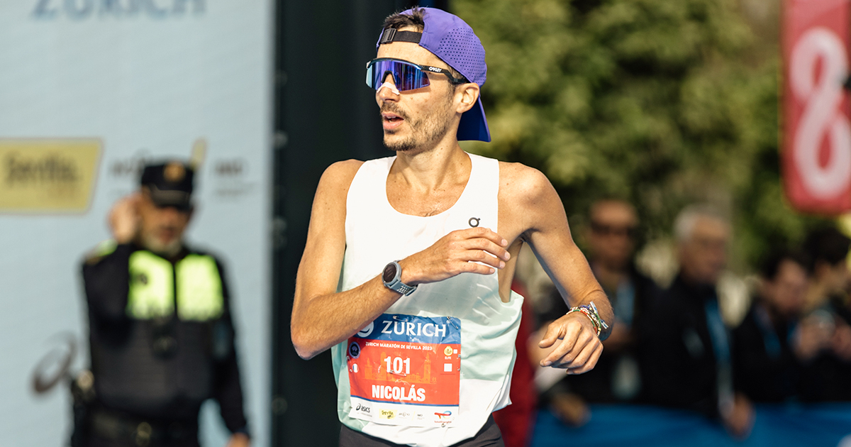 Sur les bases du record de France pendant un peu plus de 30 km, Nicolas Navarro s'est classé huitième du Marathon de Séville en 2h06'45.