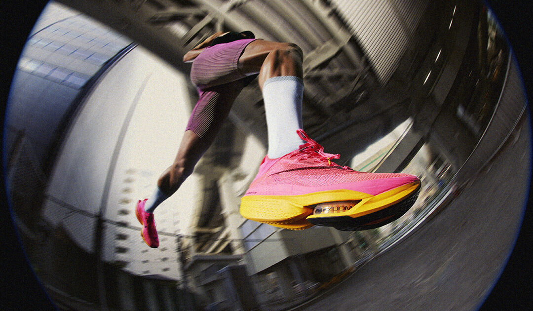 Le rose s’invite sur la Air Zoom Alphafly Next% 2, chaussure de running iconique de Nike