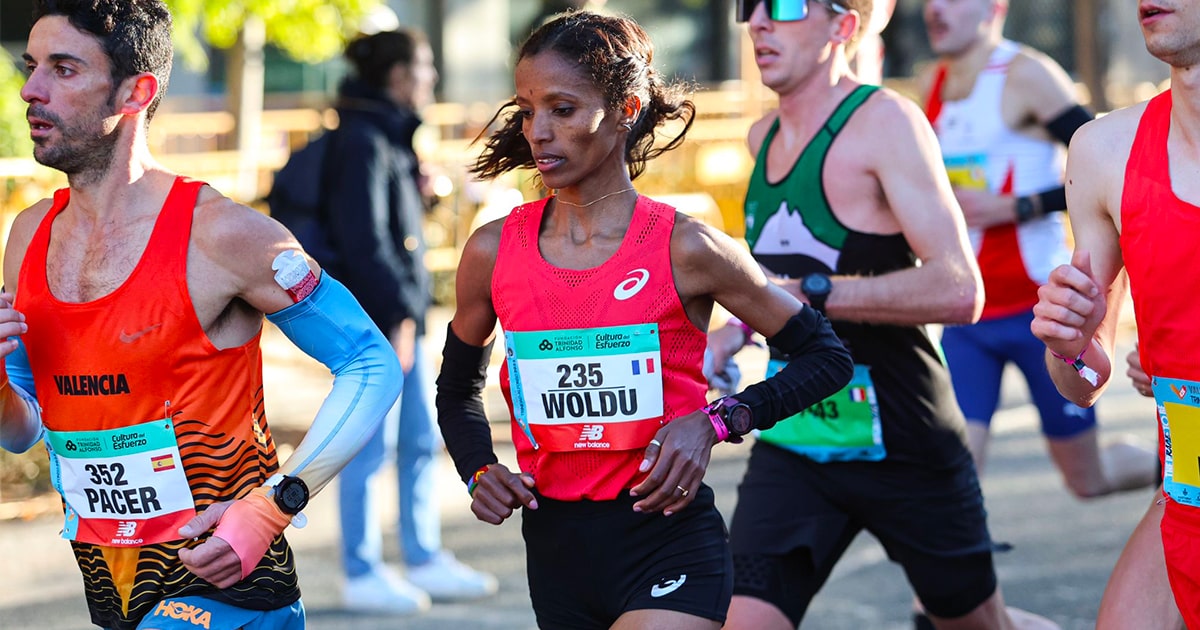 Les Français Mehdi Frère, Mekdes Woldu, Nicolas Navarro et Mélody Julien sont qualifiés pour les Jeux olympiques de Paris 2024 sur marathon.