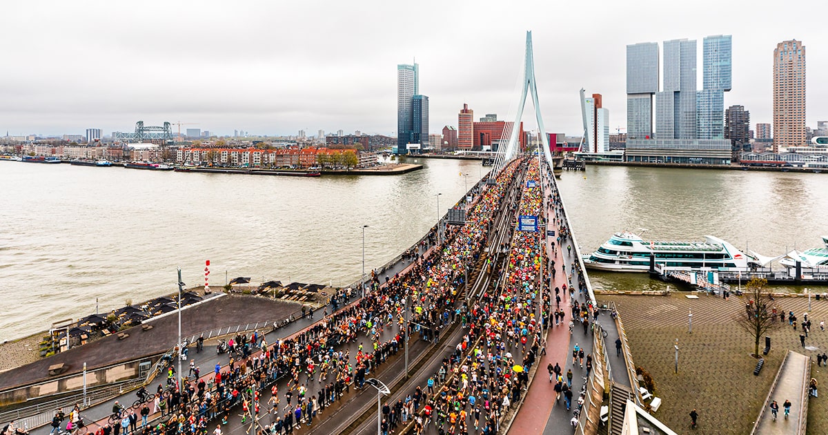 Le Marathon de Rotterdam propose une nouvelle édition haute en couleurs avec plus de 20 000 personnes au départ le 14 avril 2024.