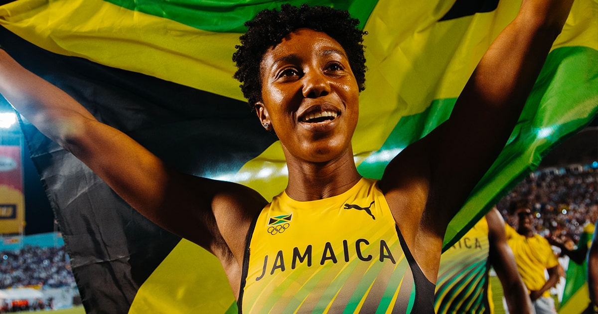 PUMA a dévoilé les tenues très attendues de l'équipe d'athlétisme de la Jamaïque aux Jeux olympiques de Paris 2024.