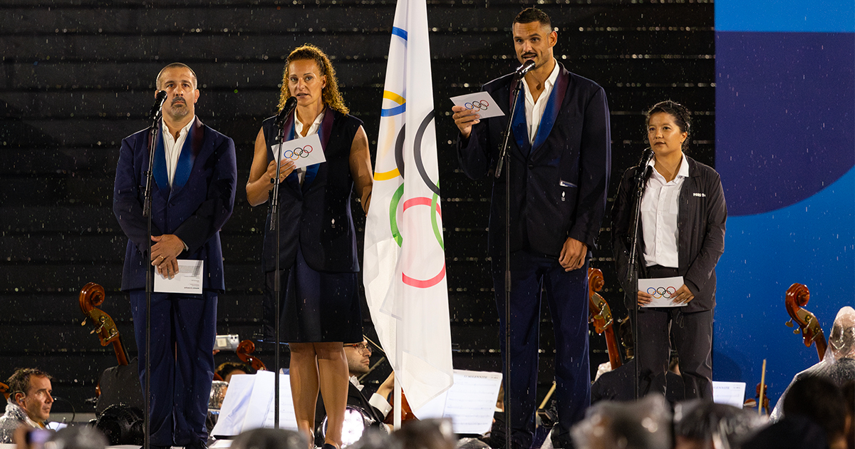 Notre porte-drapeau Mélina Robert-Michon a assisté à un moment rare et hors du temps lors de la cérémonie d'ouverture des JO de Paris 2024.