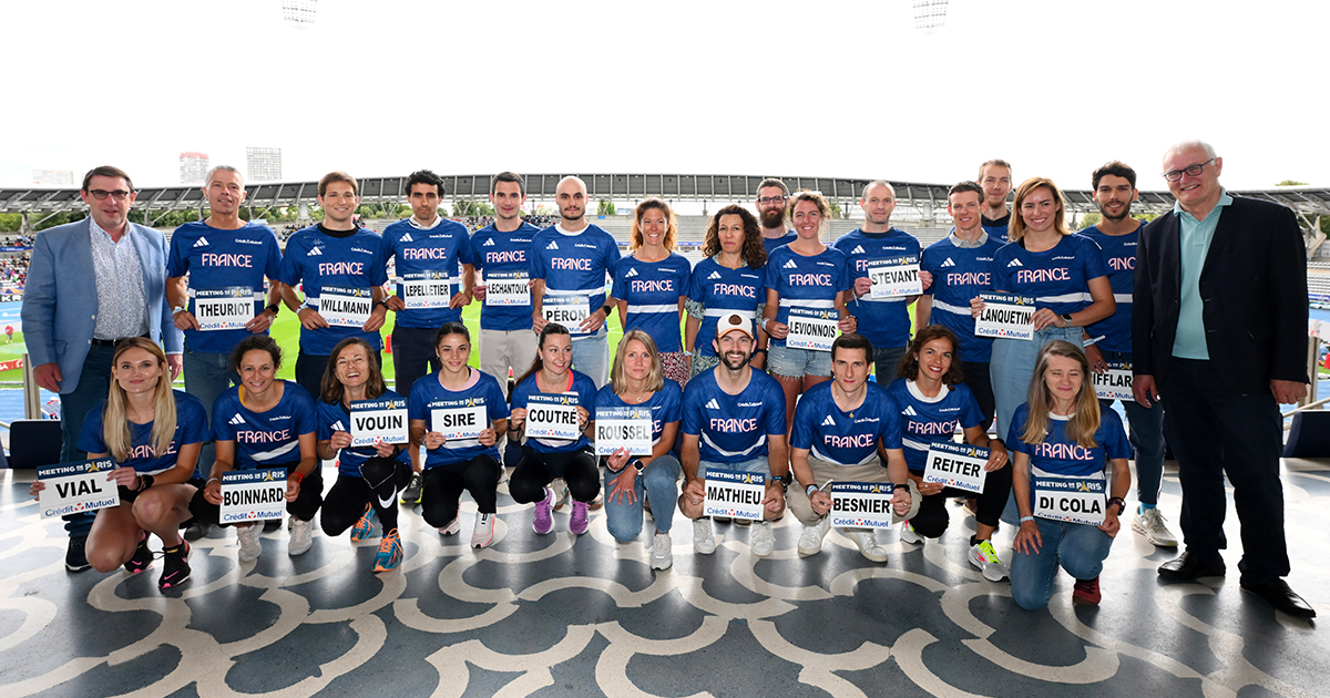 Les 24 collaborateurs du Crédit Mutuel ont foulé la piste du Stade Charléty pour un 3000 m lors du Meeting de Paris le 7 juillet 2024.