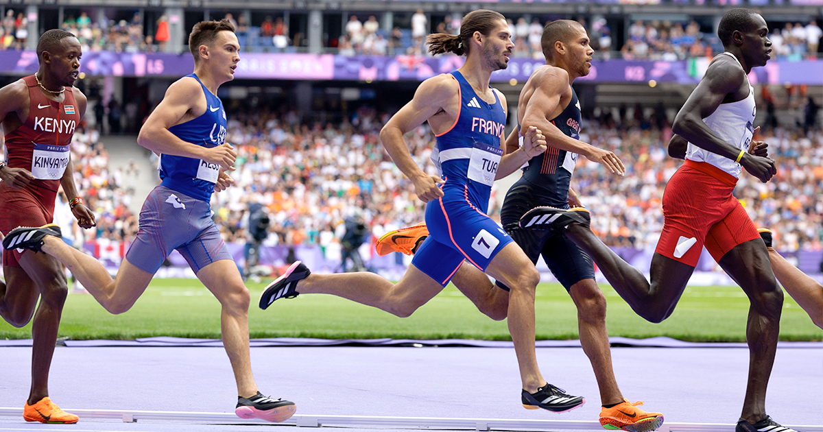 Qualifiés en finale du 800 m et du 100 m haies, Gabriel Tual et Cyréna Samba-Mayela se sont rapprochés d’une breloque aux JO de Paris 2024.