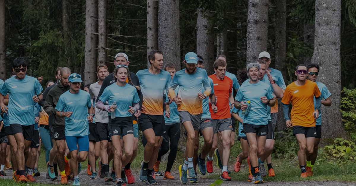 De belles activations ont été soigneusement concoctées par HOKA et Alltricks à l'occasion du Festival des Templiers 2024 à Millau.