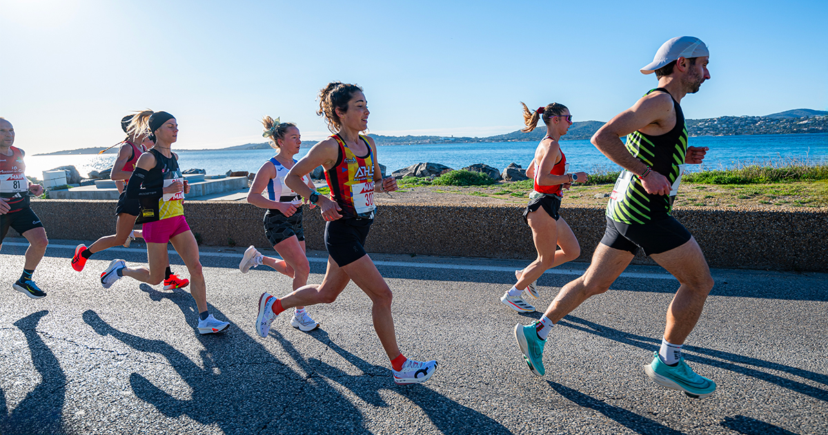 Le Marathon du Golfe de Saint-Tropez accueille pour la deuxième fois les Championnats de France de la distance le dimanche 30 mars 2025.