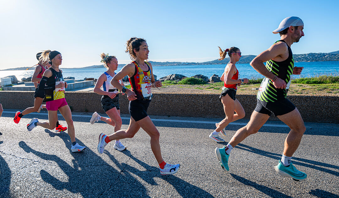 Championnats de France de marathon 2025 : Floriane Hot et Benjamin Polin remettent leur couronne en jeu dans le Golfe de Saint-Tropez