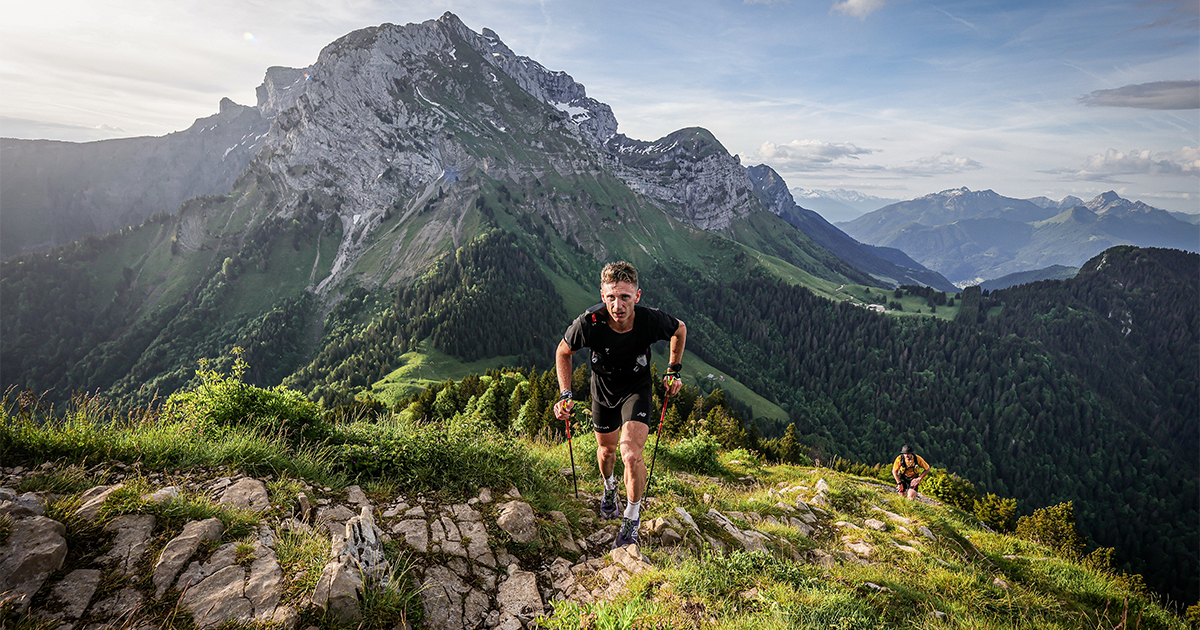 Découvrez les 21 athlètes qui porteront les couleurs de New Balance lors du Marathon du Mont-Blanc (26 au 29 juin) à Chamonix.
