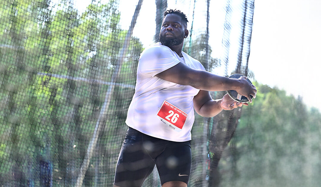 Athlétisme : Lolassonn Djouhan devient le premier Français à lancer son disque à plus de 70 mètres