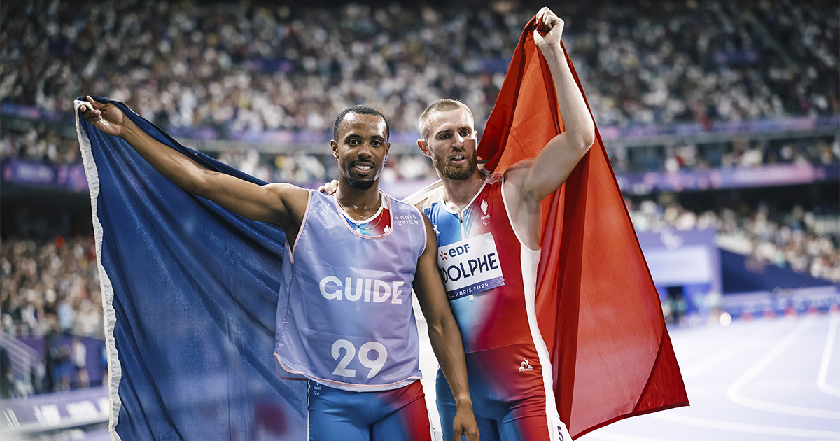 Interview avec le sprinteur malvoyant Timothée Adolphe, médaillé d'argent aux Jeux paralympiques de Paris 2024 sur 100 m et 400 m.