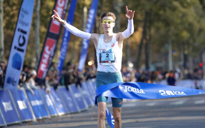 Vredestein 20 km de Paris 2025 : Etienne Daguinos est magique !