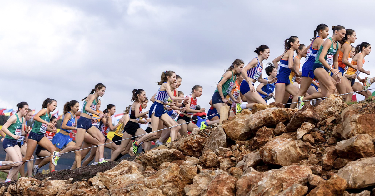 Championnats d’Europe de cross-country 2025 direct tv live programme horaires Jimmy Gressier Les Championnats d’Europe de cross-country 2025 ce dimanche à Lagoa (Portugal) seront à suivre en direct sur la plateforme Eurovision Sport.