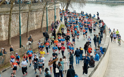 HOKA Semi de Paris : Sur quelle chaîne et à quelle heure suivre en direct le plus grand semi-marathon du monde ?