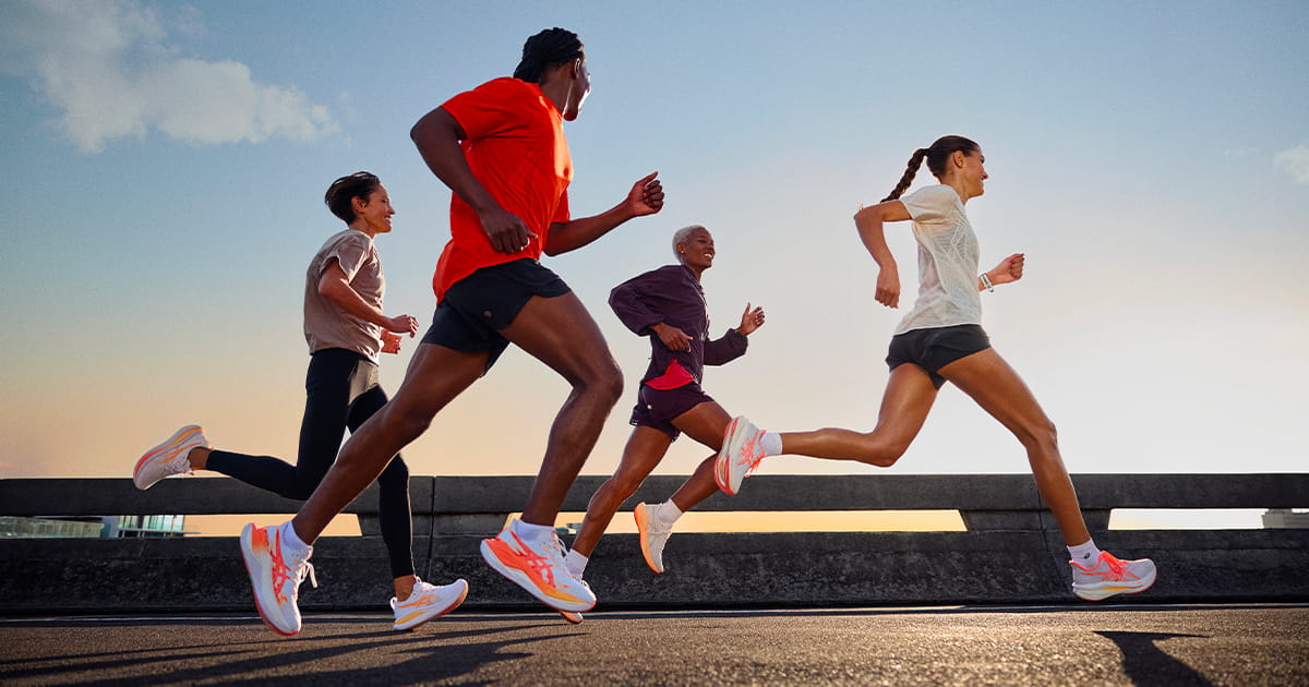 ASICS dévoile RISE & SHINE, une collection inspirée par l’énergie du lever du soleil, avec la SONICBLAST 2 en tête d’affiche.