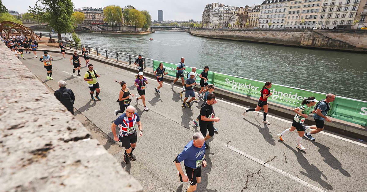 La FFA et Strava s’associent pour connecter les clubs d’athlétisme français à une communauté de coureurs toujours plus connectée.