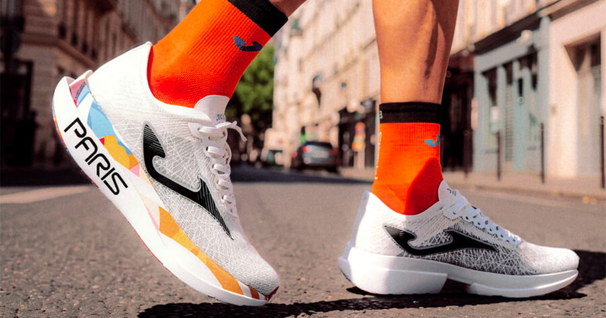 Joma RS-9000 chaussures de running plaque carbone 20 km de Paris 2026 Joma poursuit sa collaboration avec les 20 km de Paris et dévoile une édition spéciale de sa RS-9000 avec une plaque carbone.
